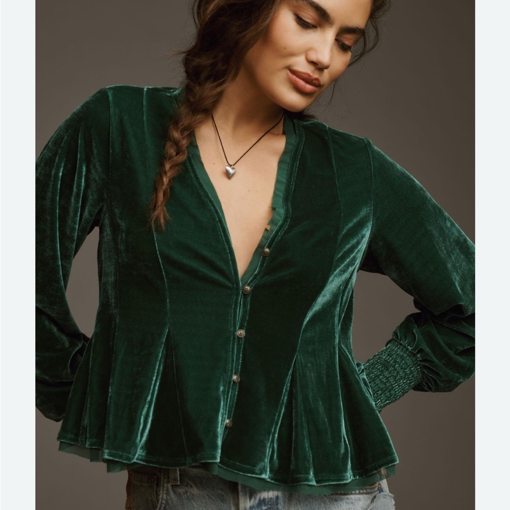 ANTHROPOLOGIE Whimsigoth Emerald Green Swing Velvet Peasant Top NWT - Picture 2 of 9